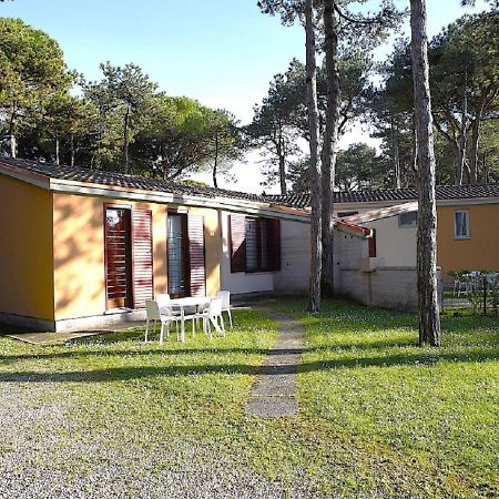 Villa Beethoven Lignano Sabbiadoro Buitenkant foto