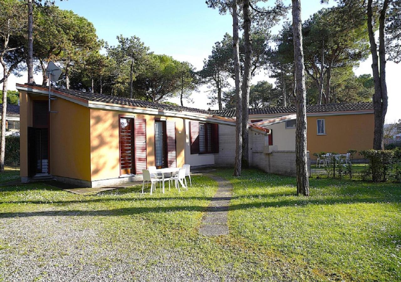 Villa Beethoven Lignano Sabbiadoro Buitenkant foto