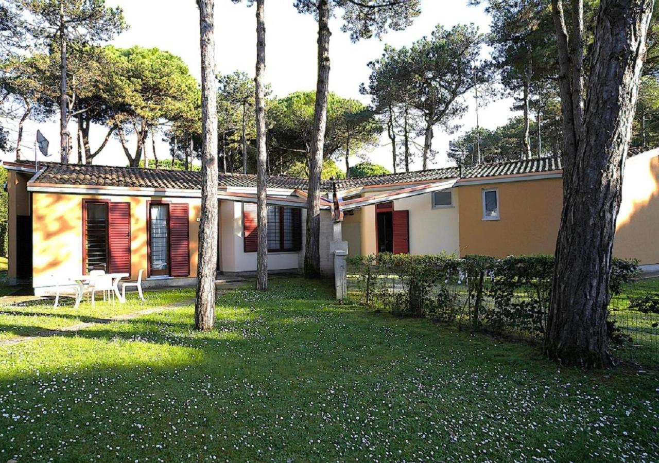 Villa Beethoven Lignano Sabbiadoro Buitenkant foto
